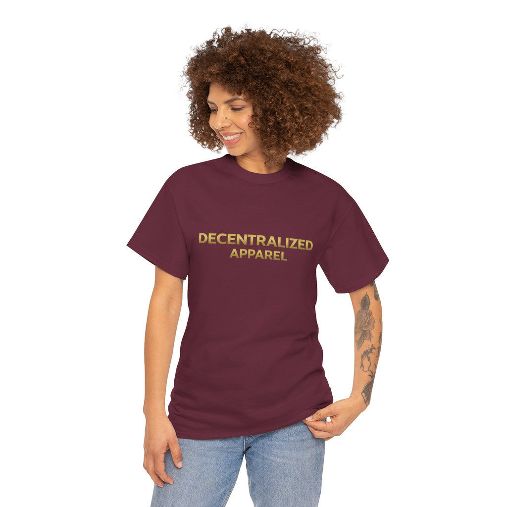 Decentralized Apparel T‑Shirt — Minimal Gold Logo Tee