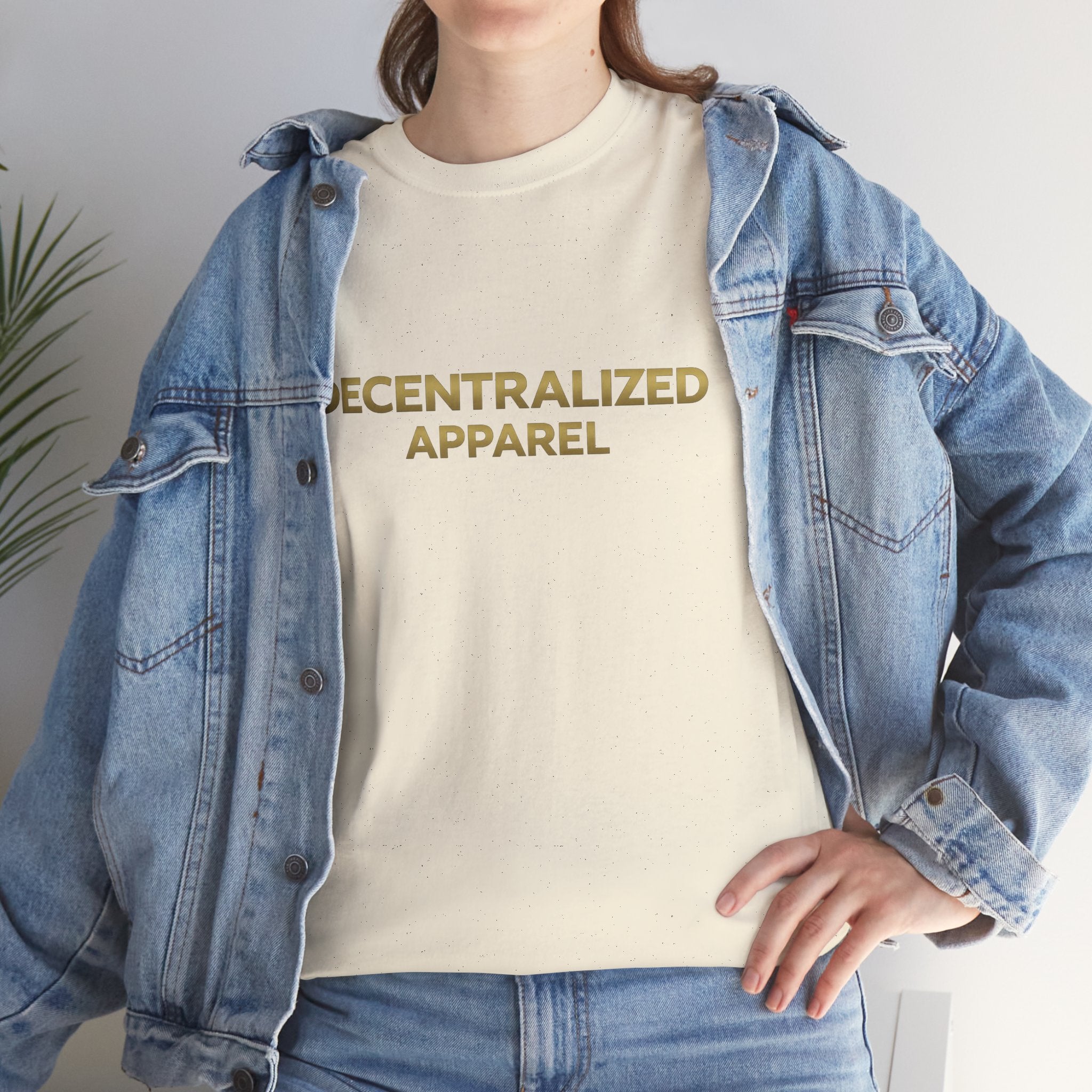 Decentralized Apparel T‑Shirt — Minimal Gold Logo Tee