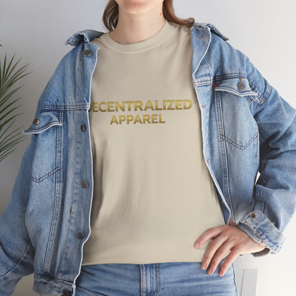 Decentralized Apparel T‑Shirt — Minimal Gold Logo Tee