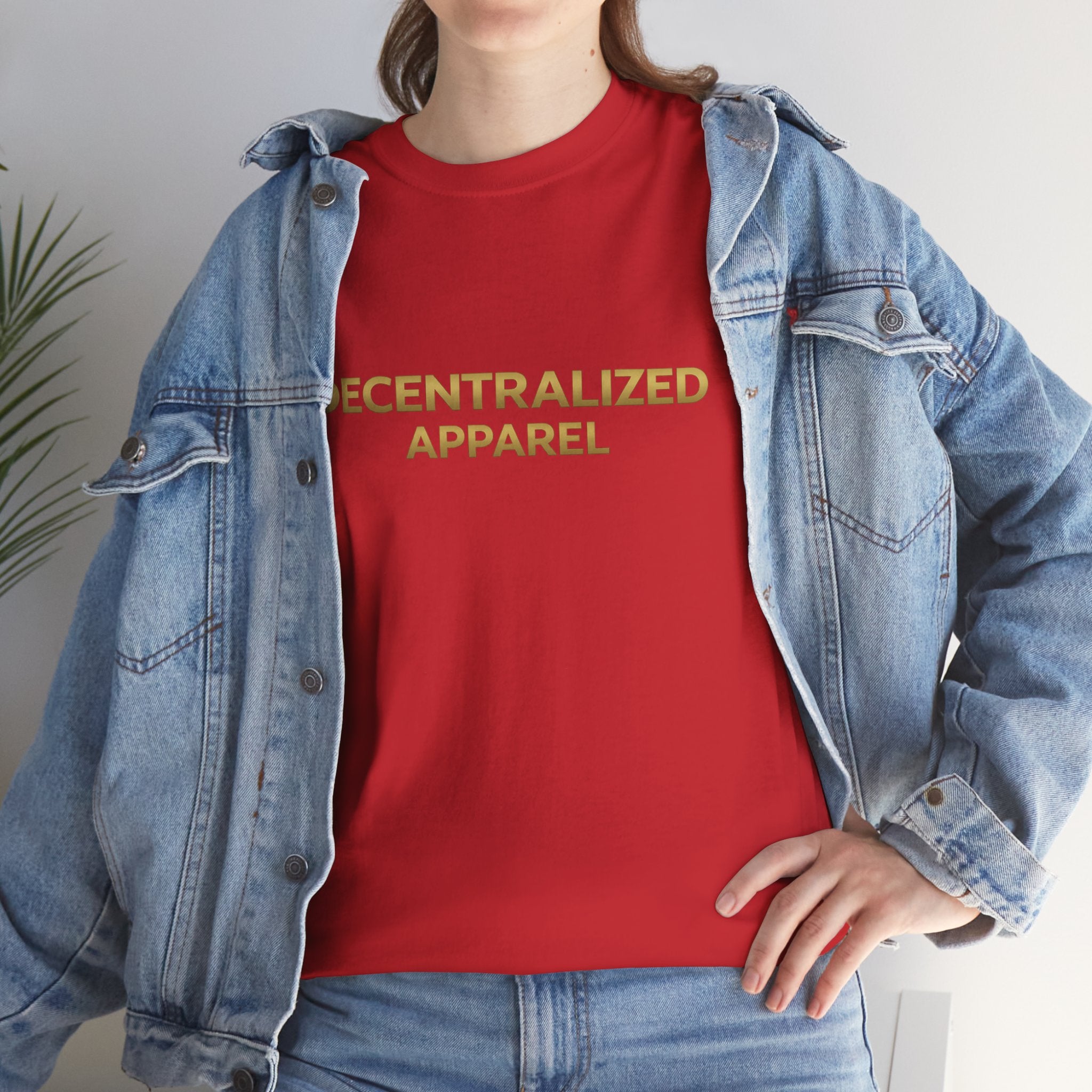 Decentralized Apparel T‑Shirt — Minimal Gold Logo Tee